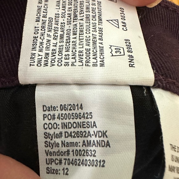 Gloria Vanderbilt Amanda Jeans - Picture 8 of 9